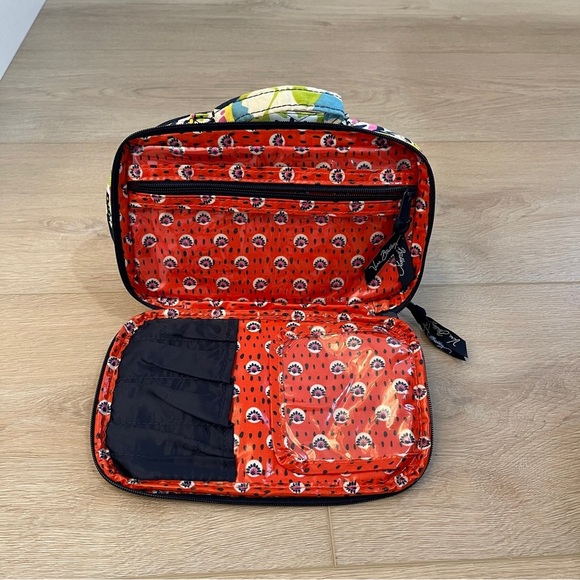 Vera Bradley Floral Paisley Small Travel Cosmetic Bag - Picture 2 of 4